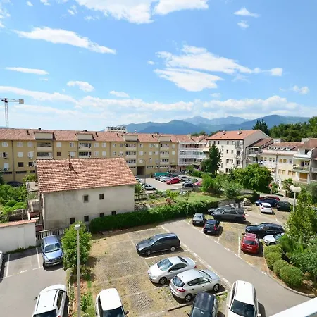 Central Apartment Tivat Exterior photo