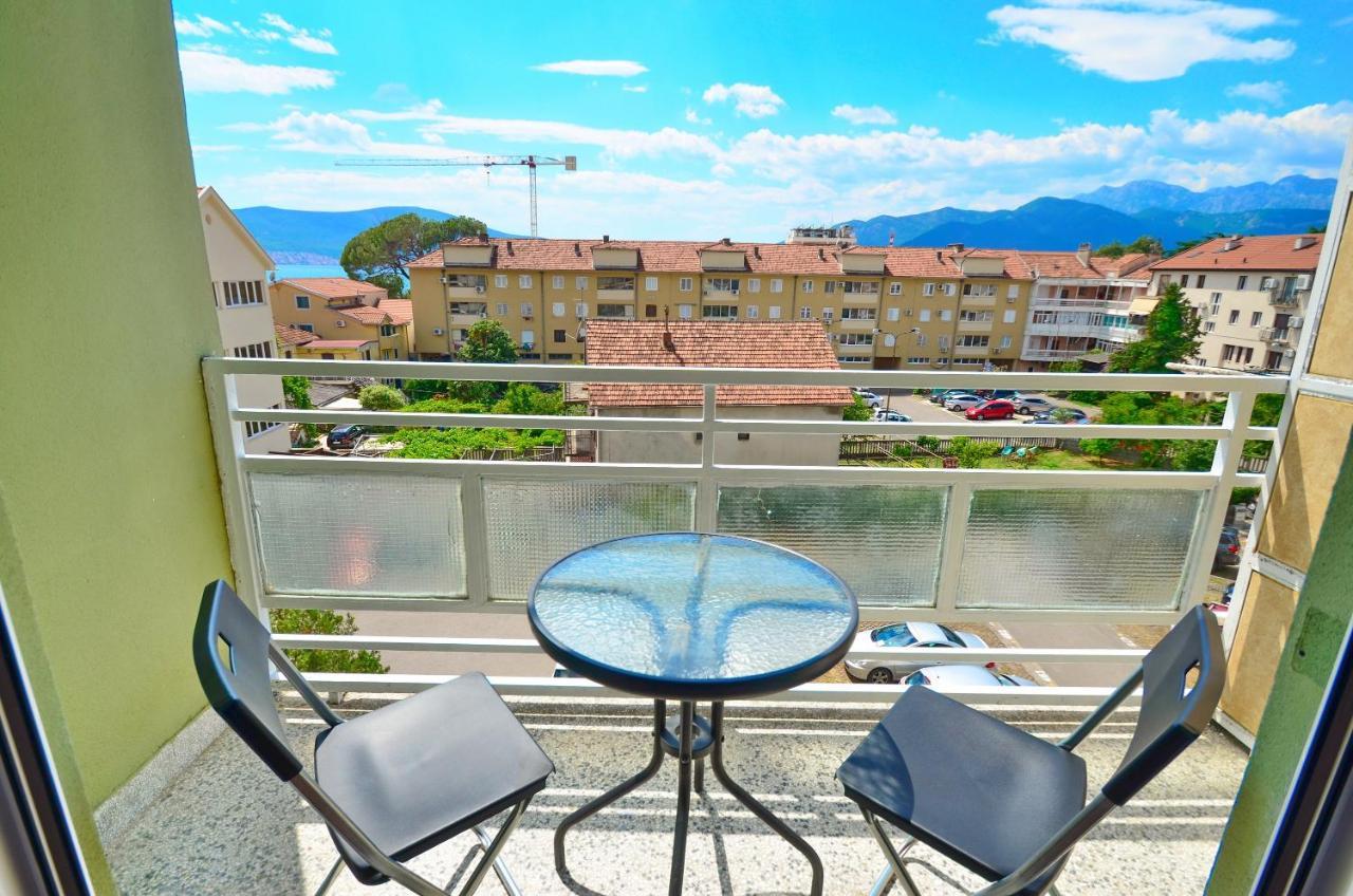 Central Apartment Tivat טיווט